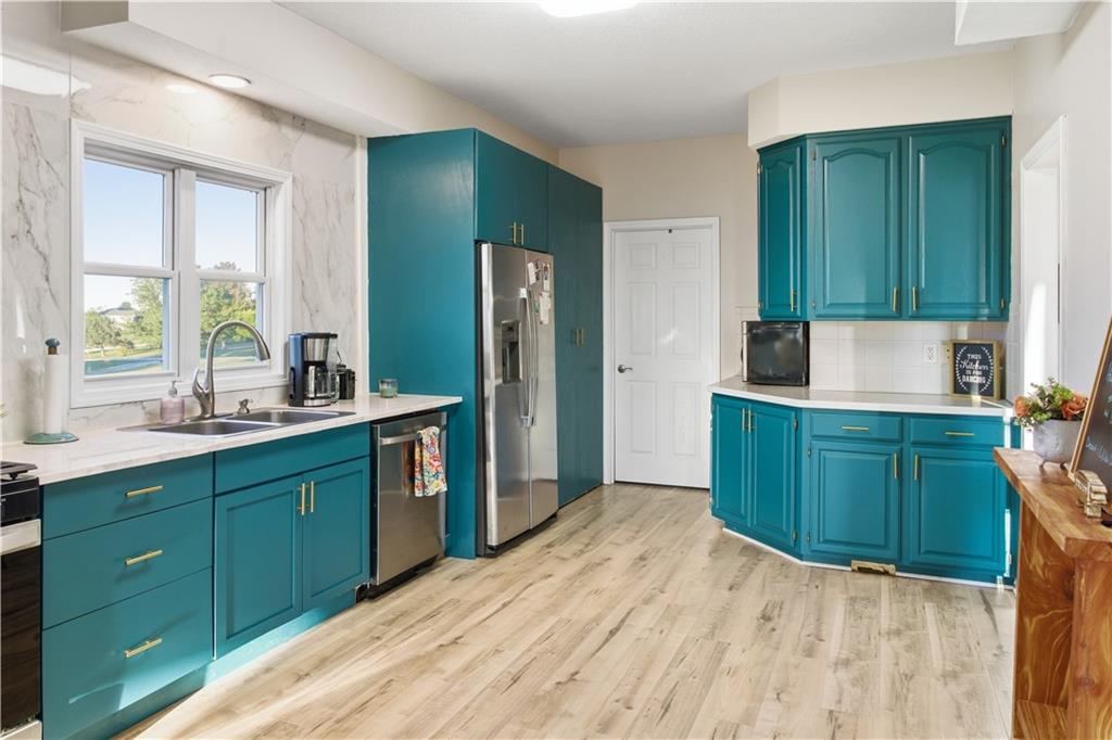 7725 Huckleberry Road Property Photo 19
