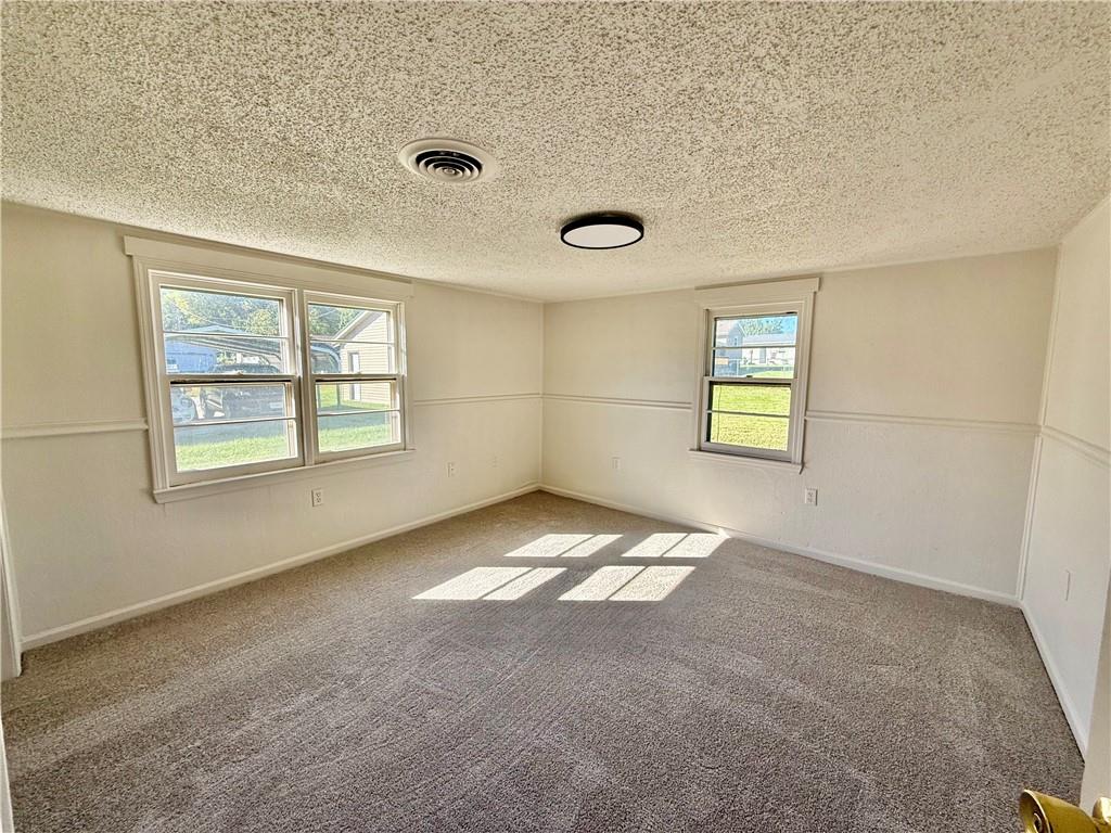 414 Darneal Avenue Property Photo 5
