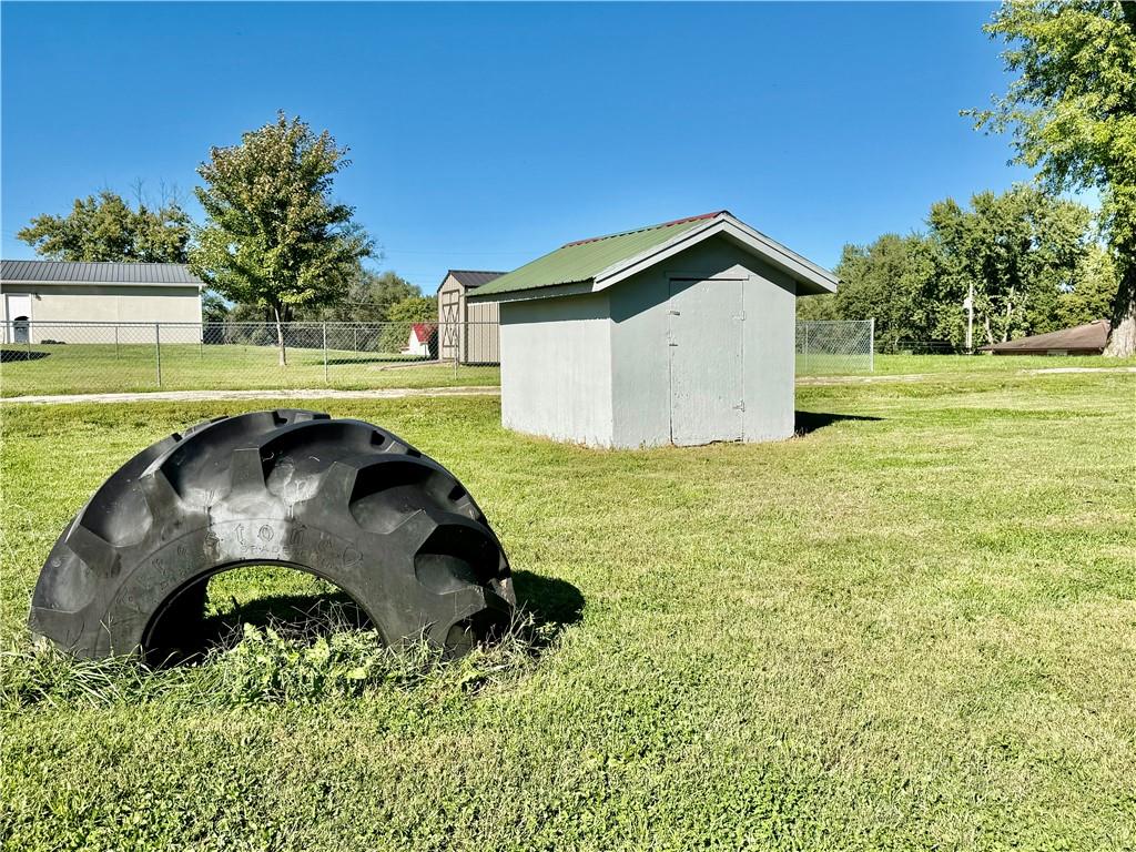 414 Darneal Avenue Property Photo 11