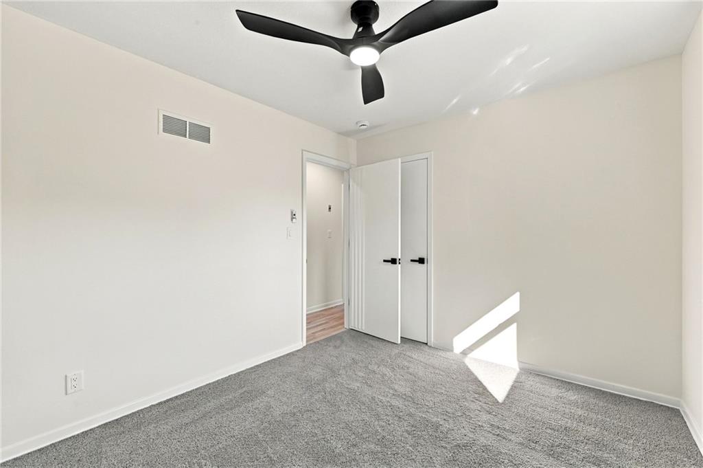8915 E 57th Street Property Photo 22