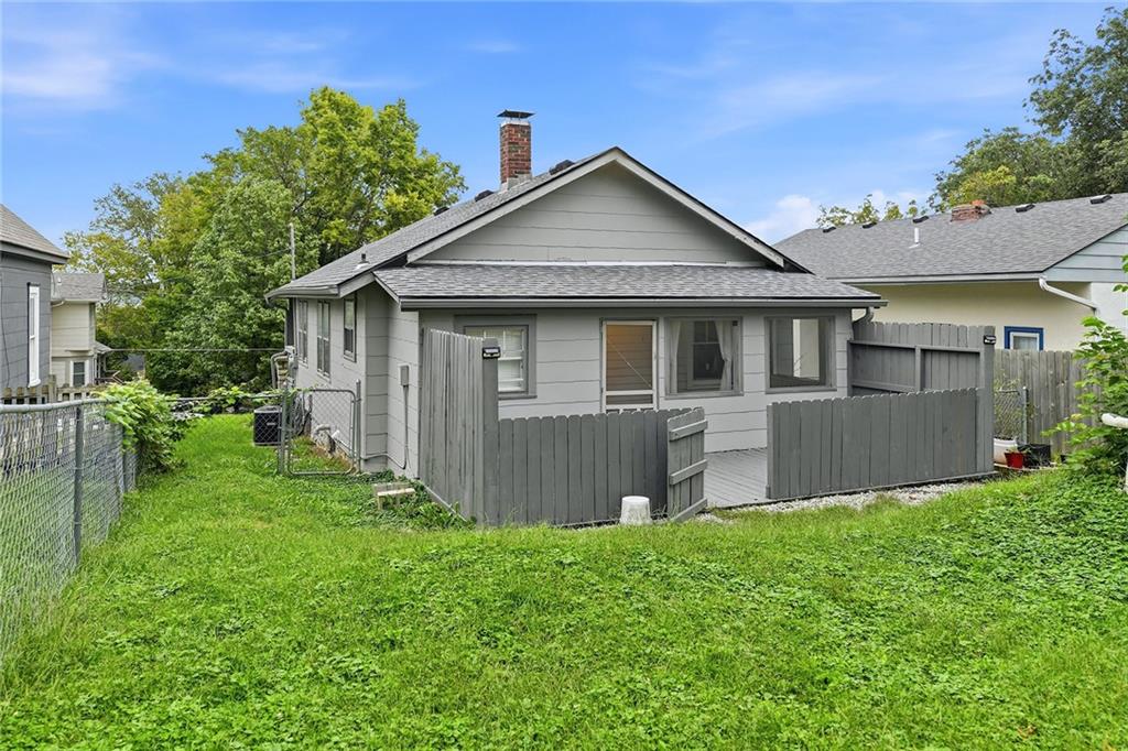 124 S Myrtle Street Property Photo 7
