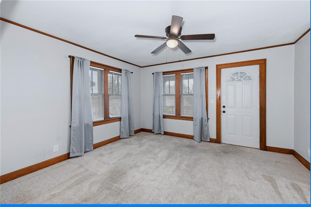 124 S Myrtle Street Property Photo 11