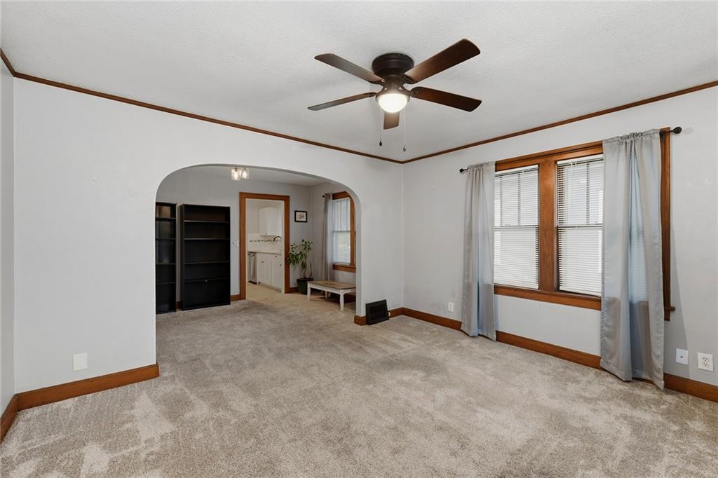 124 S Myrtle Street Property Photo 13