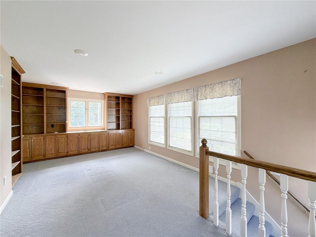 6836 Glenwood Street Property Photo 22