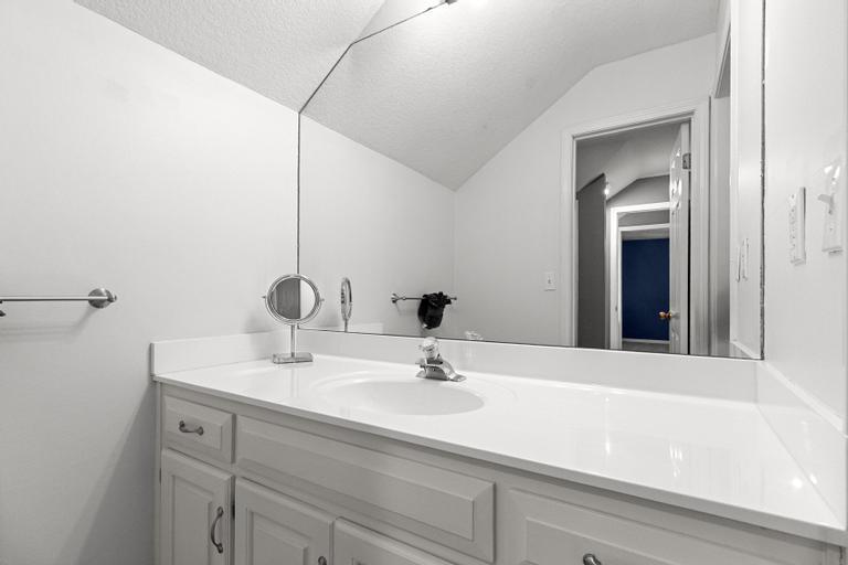 14509 Marty Street Property Photo 32