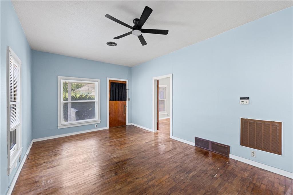 428 S 2nd Street Property Photo 5