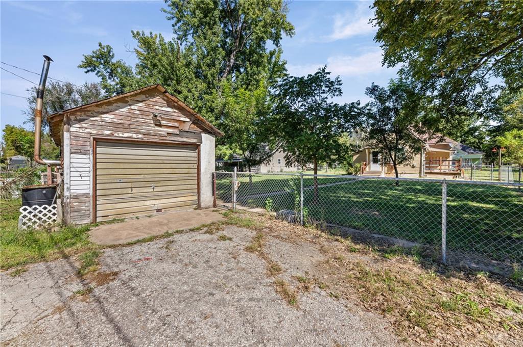 428 S 2nd Street Property Photo 36