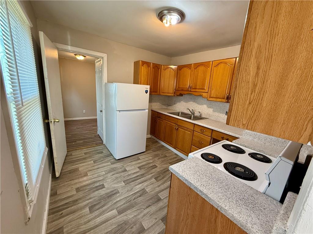 4324 Myrtle Avenue Property Photo 7