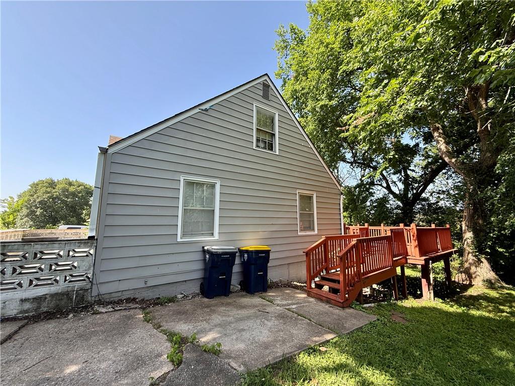 4324 Myrtle Avenue Property Photo 12