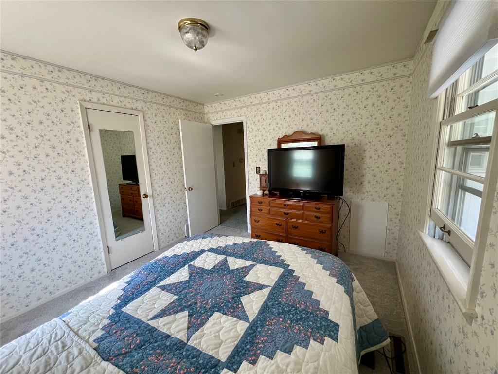3913 S Spring Street Property Photo 12