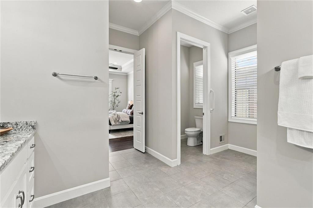 9341 Linden Reserve Drive Property Photo 28