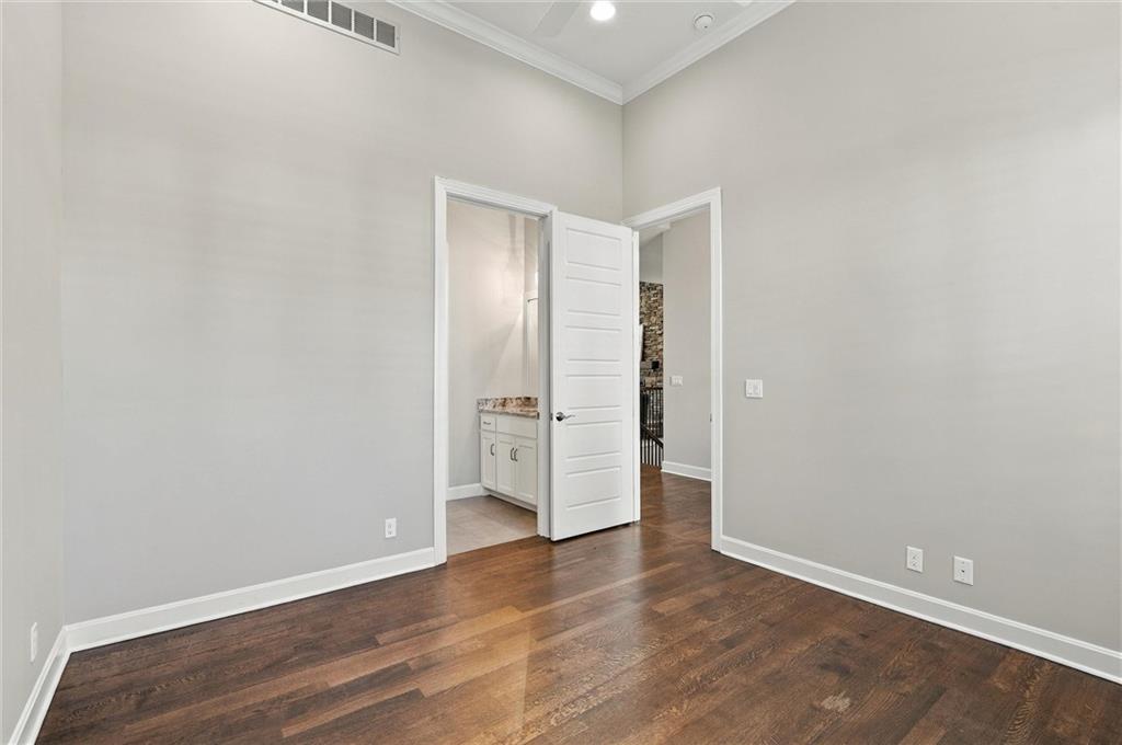 9341 Linden Reserve Drive Property Photo 35