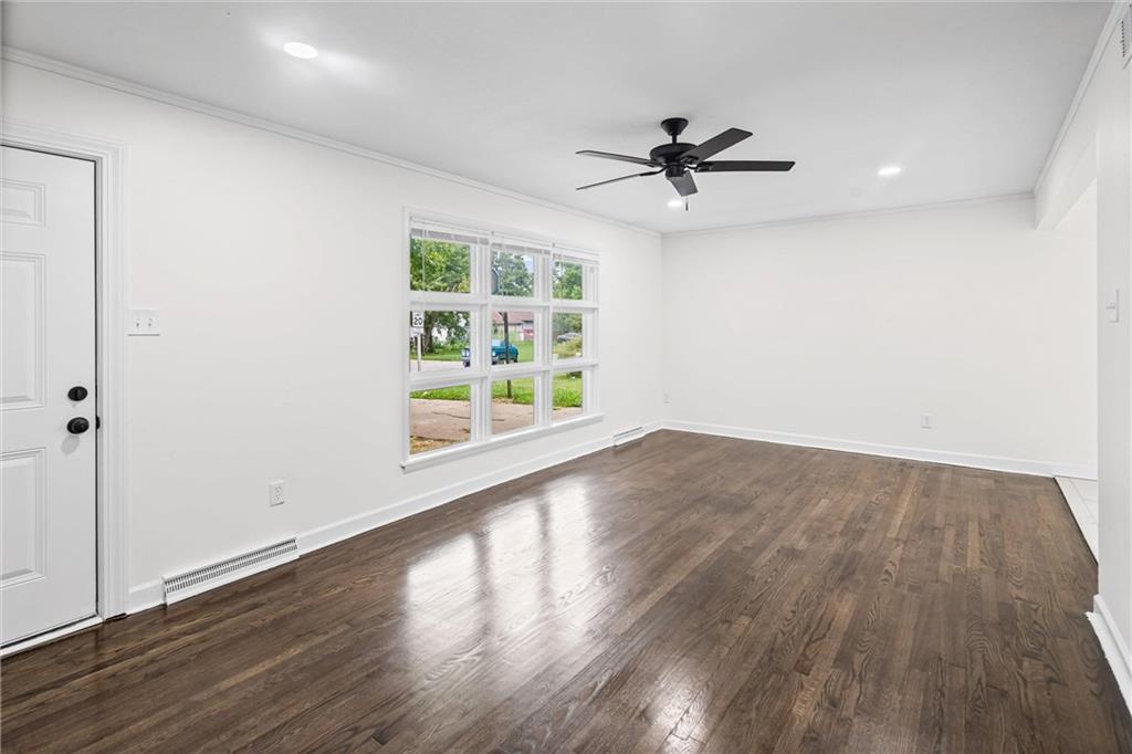 3508 Woodland Drive Property Photo 5