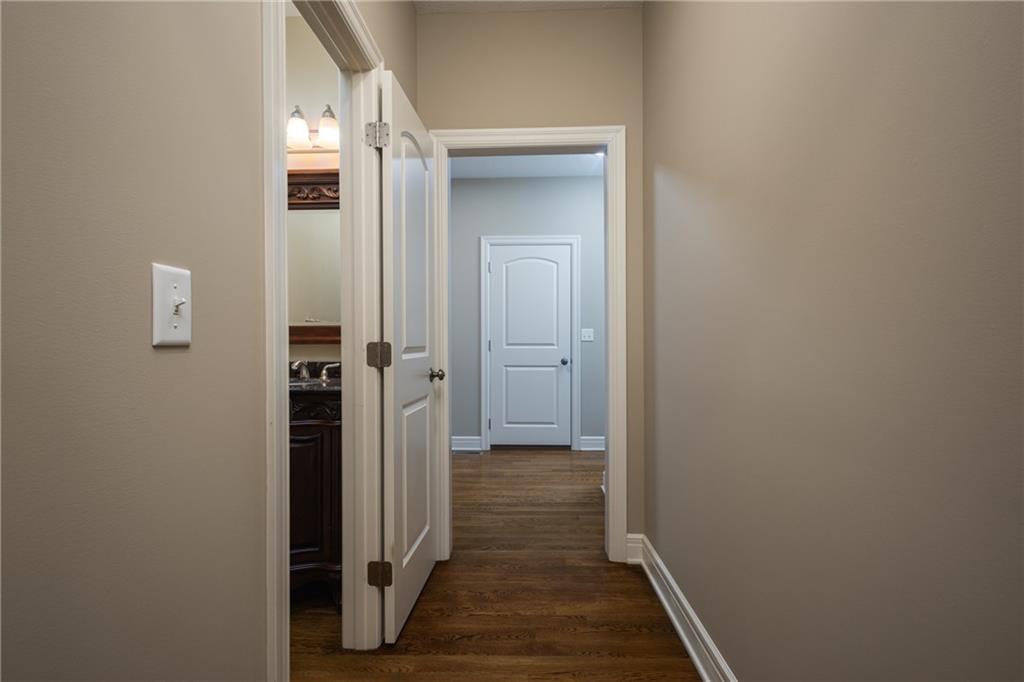 907 Order No. 11 N/a Property Photo 19