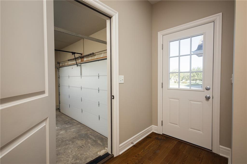 907 Order No. 11 N/a Property Photo 21