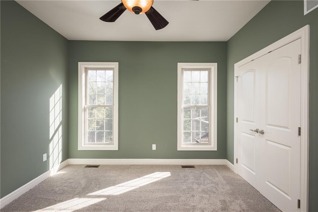 907 Order No. 11 N/a Property Photo 28