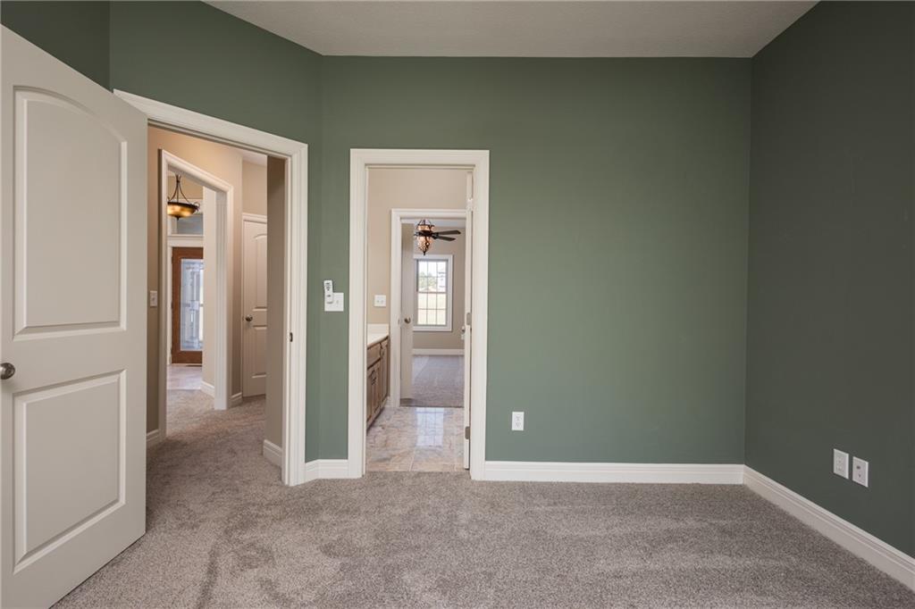 907 Order No. 11 N/a Property Photo 29