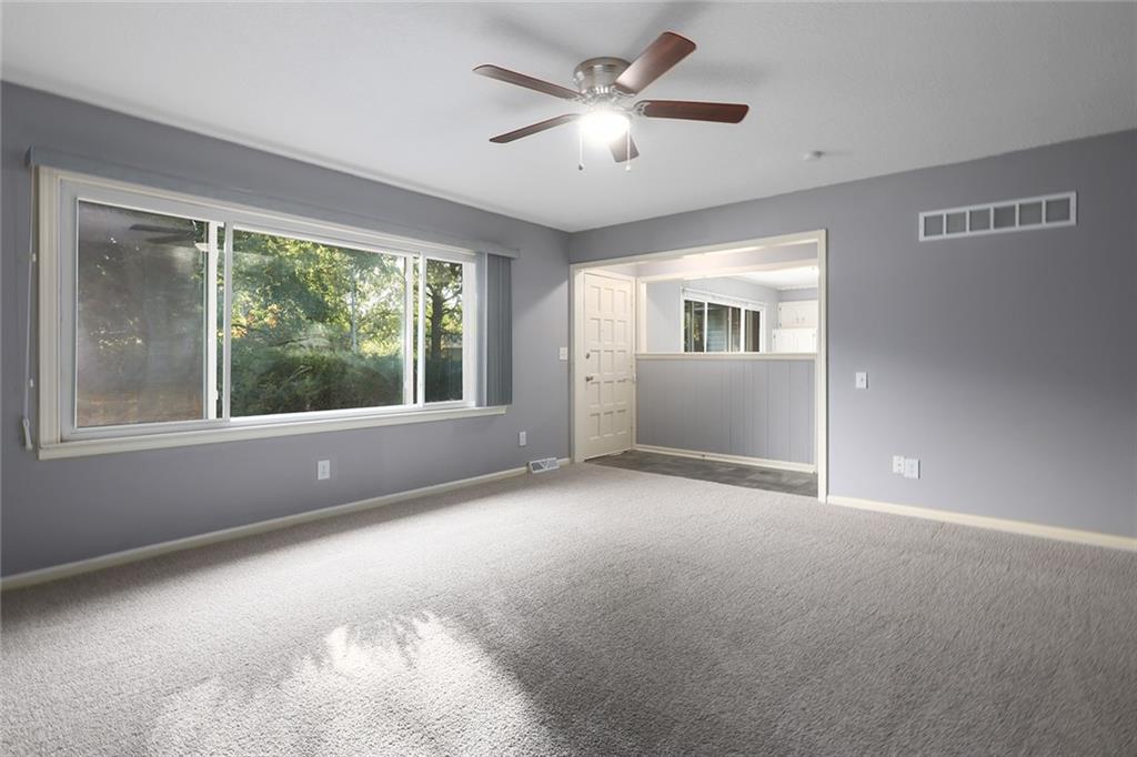 13248 Manchester Avenue Property Photo 8