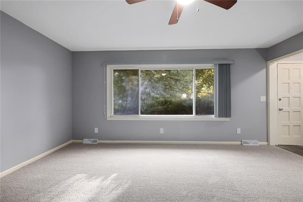 13248 Manchester Avenue Property Photo 9