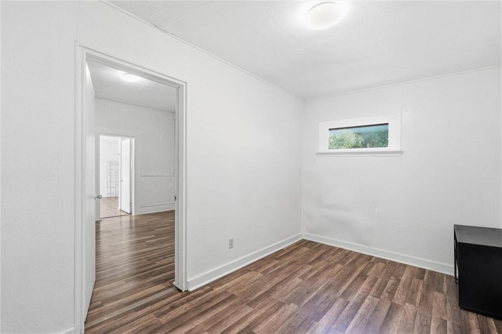 838 Ottawa Street Property Photo 15