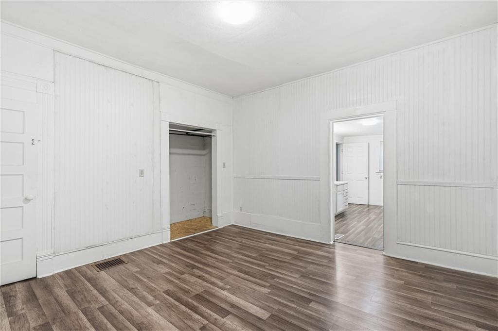 838 Ottawa Street Property Photo 16