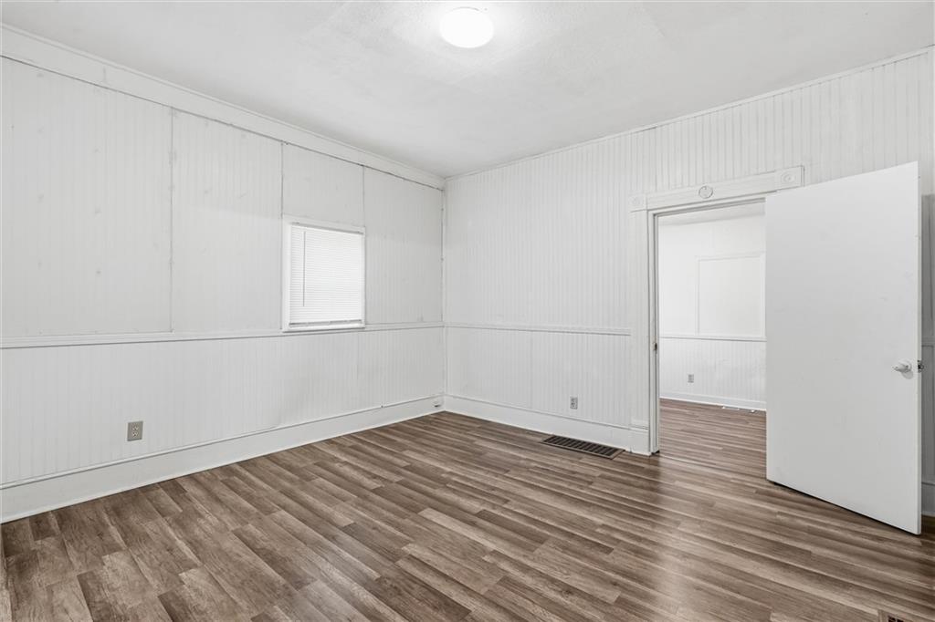 838 Ottawa Street Property Photo 17