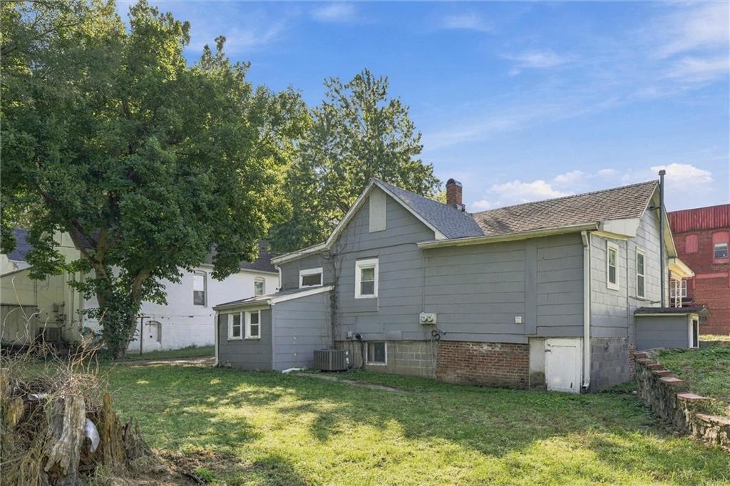 838 Ottawa Street Property Photo 25