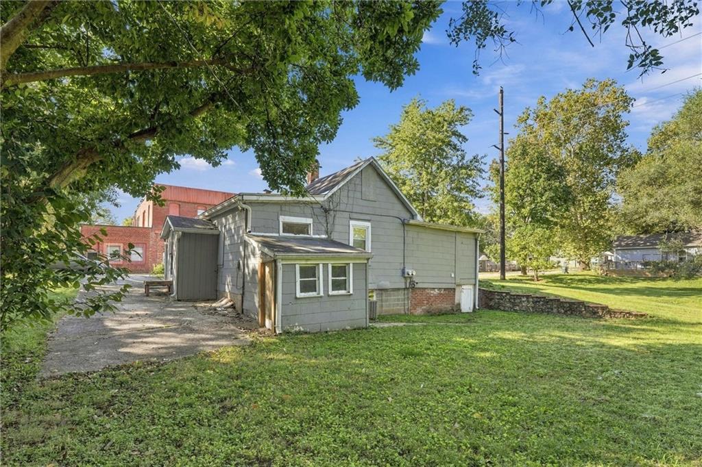 838 Ottawa Street Property Photo 26