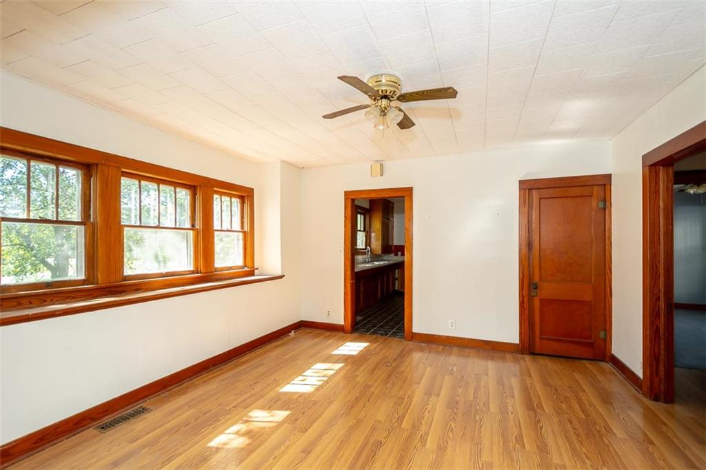 502 Sycamore Street Property Photo 5