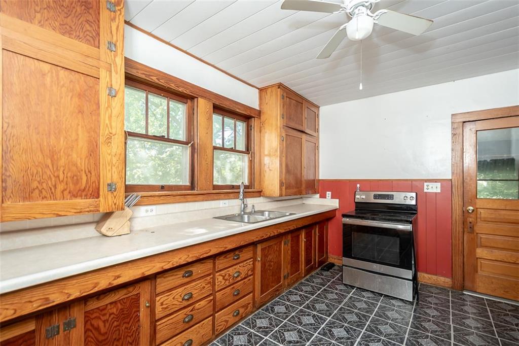 502 Sycamore Street Property Photo 7