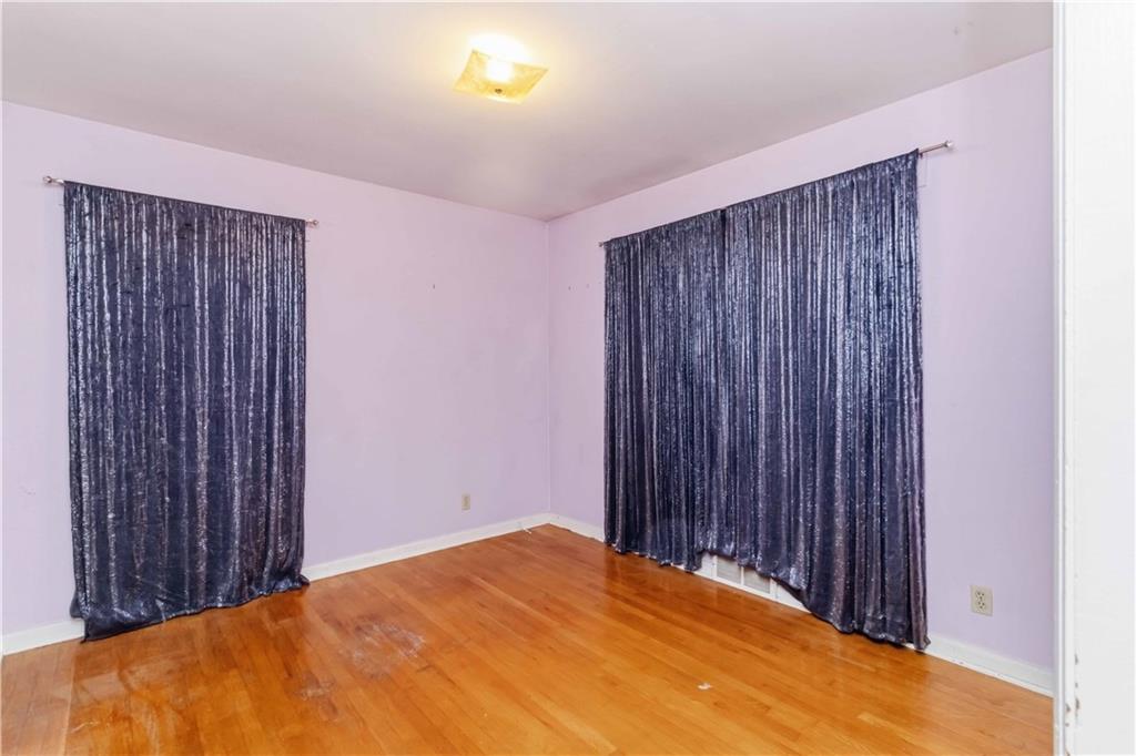 9643 Mcgee Street Property Photo 8