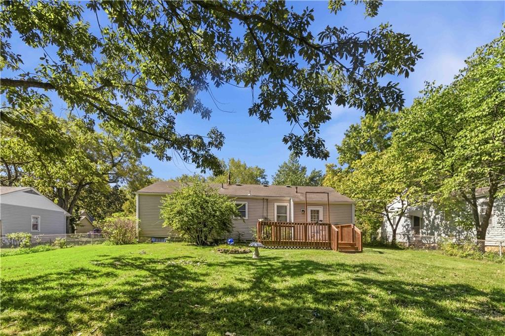 9643 Mcgee Street Property Photo 11