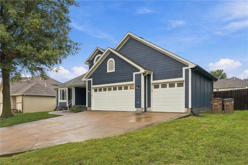 1516 Wrangler Way Property Photo 4
