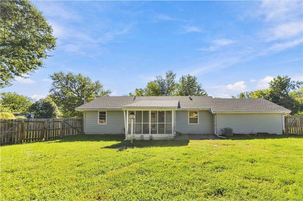 300 W Missouri Avenue Property Photo 21