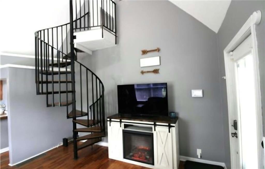 36 Logan Street Property Photo 3