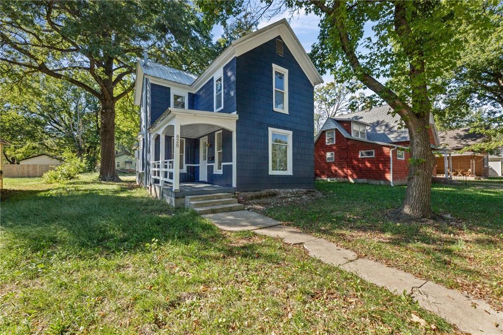 828 N Jefferson Avenue Property Photo 1