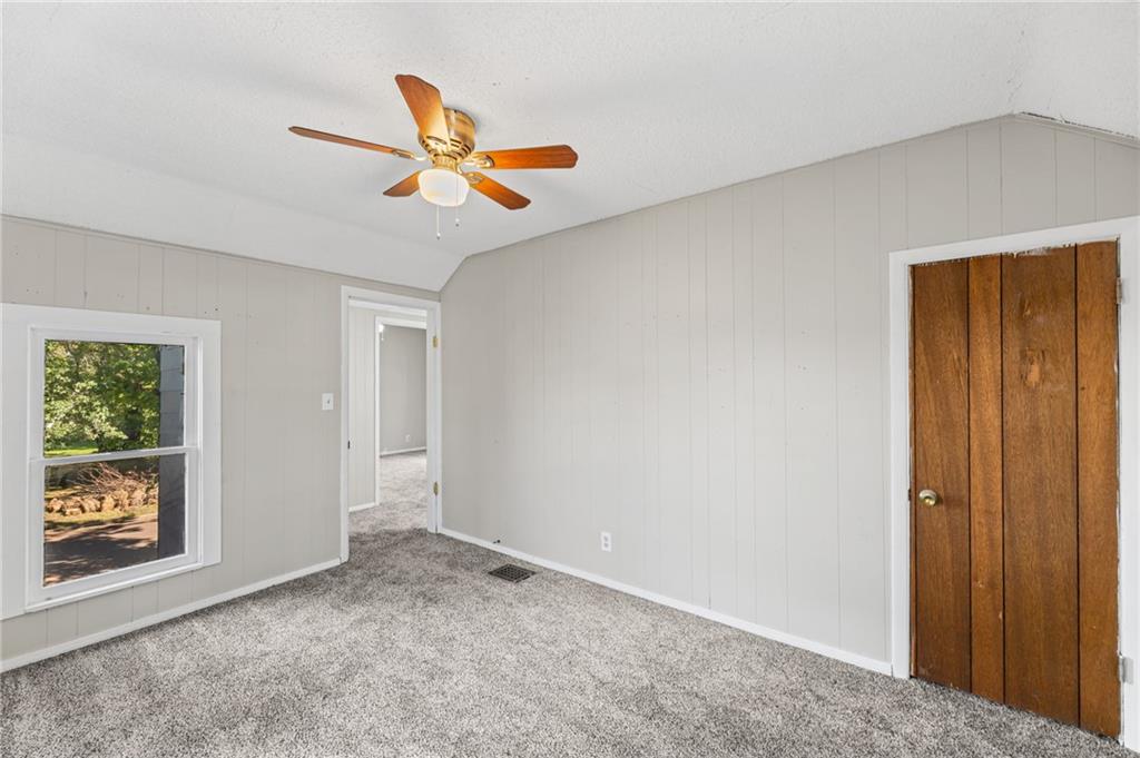 828 N Jefferson Avenue Property Photo 23
