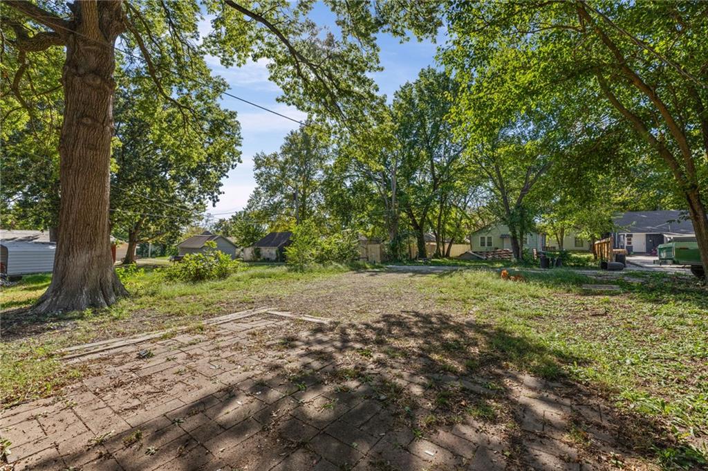 828 N Jefferson Avenue Property Photo 33
