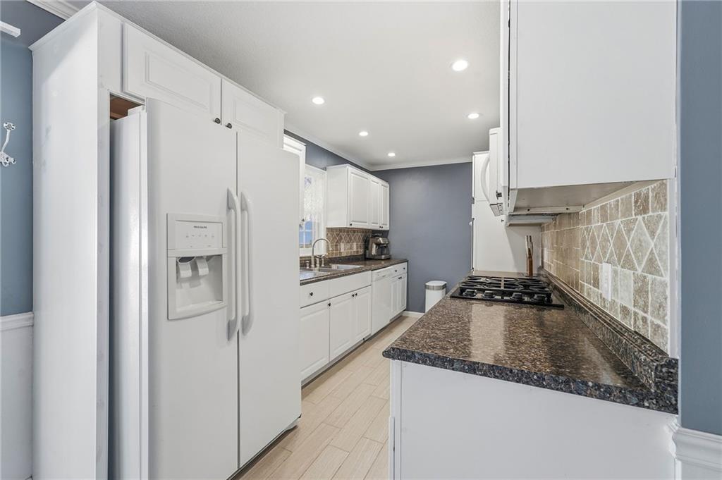5522 Linden Street Property Photo 8