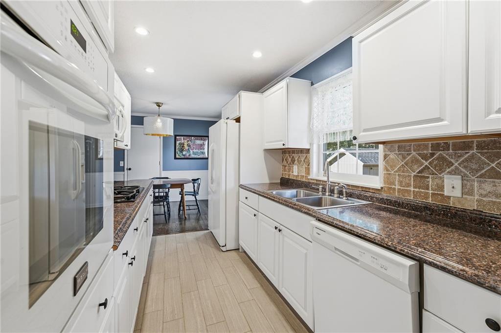 5522 Linden Street Property Photo 10