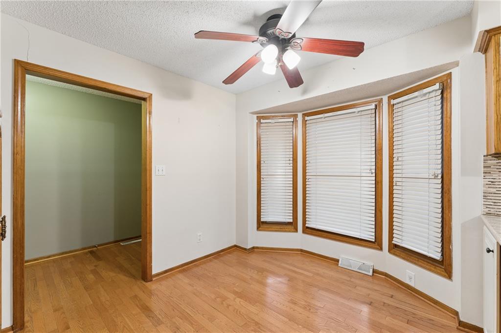 617 W Maple Street Property Photo 16