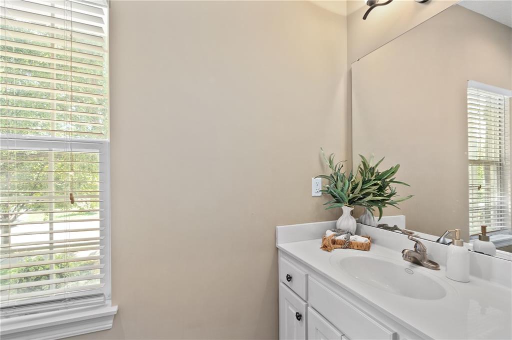 19794 W 107th Street Property Photo 13