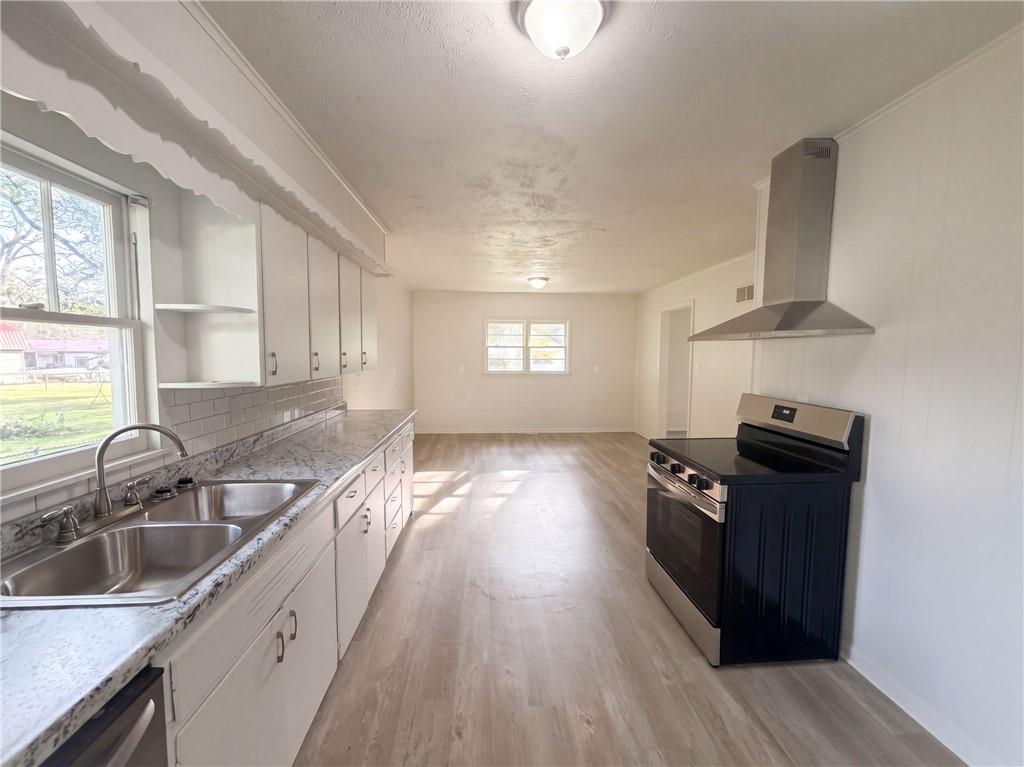 801 N Delaware Street Property Photo 2