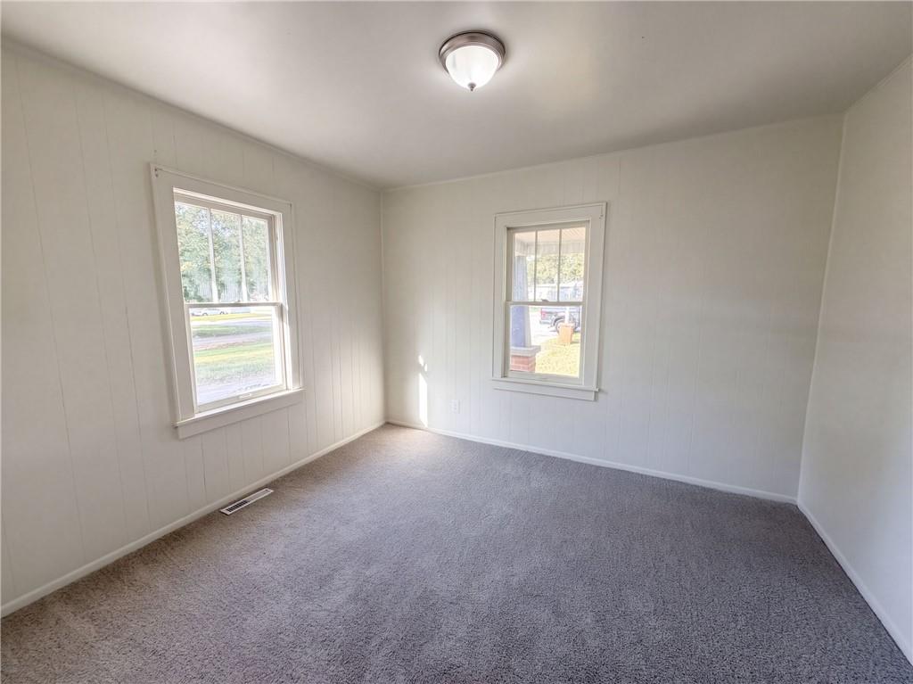 801 N Delaware Street Property Photo 4