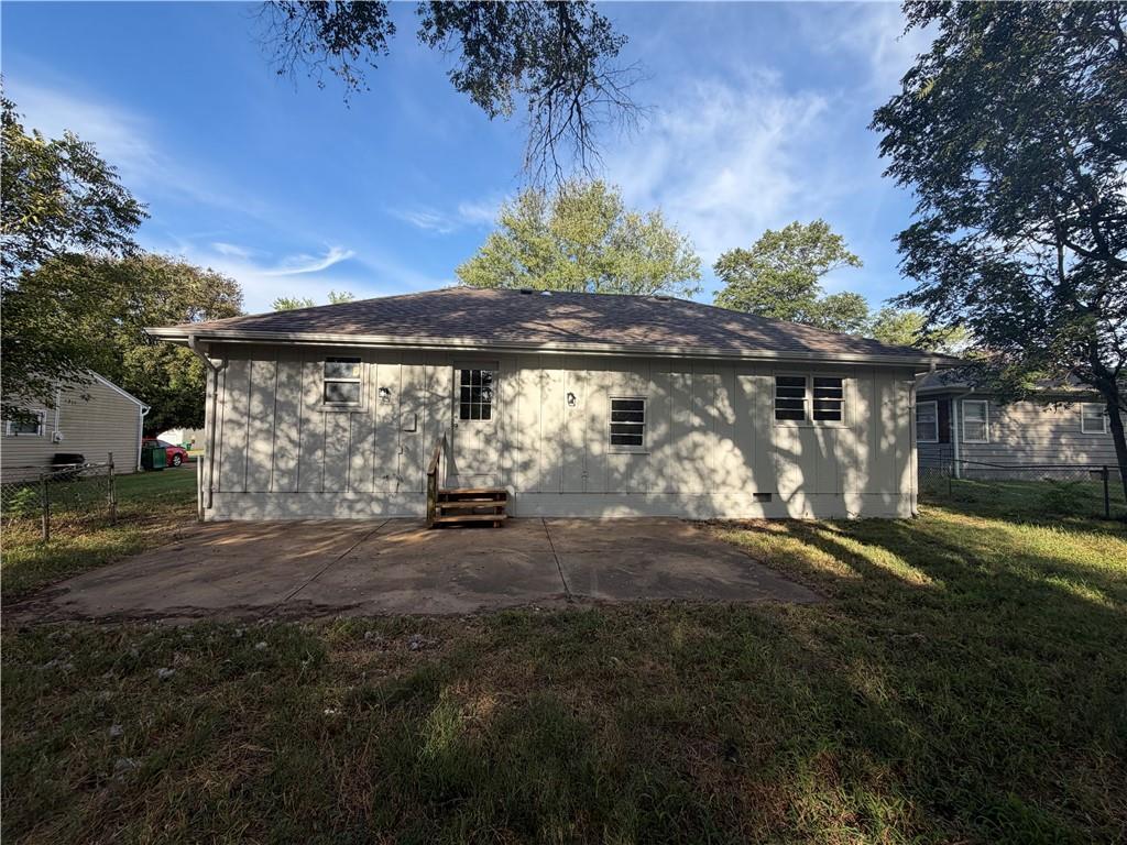 801 N Delaware Street Property Photo 5