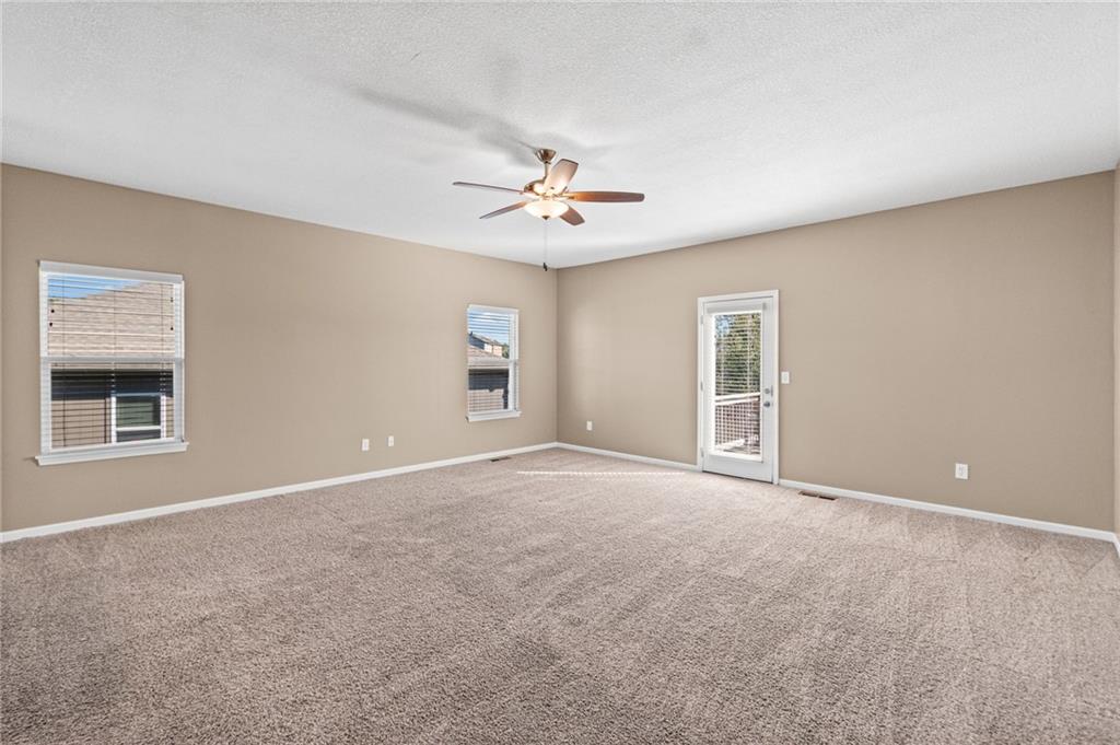 11035 N Jefferson Street Property Photo 4