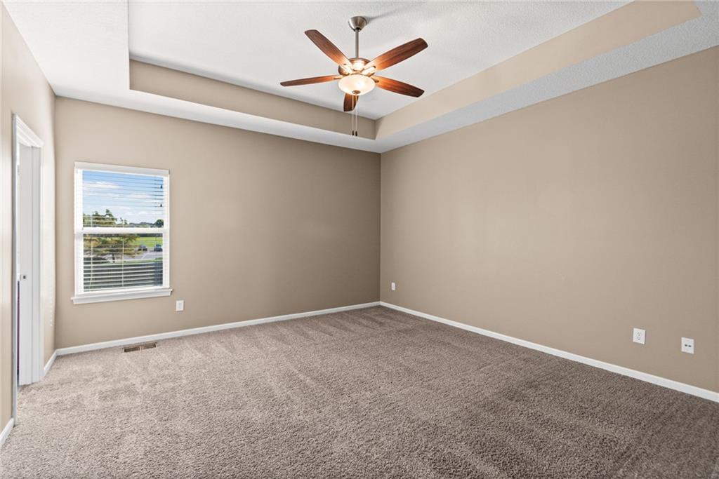 11035 N Jefferson Street Property Photo 12