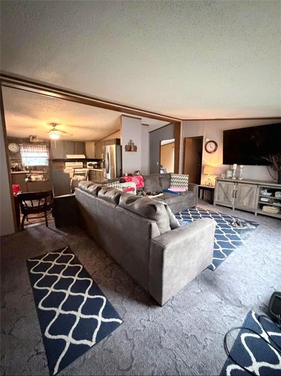 332 1st Street Property Photo 4
