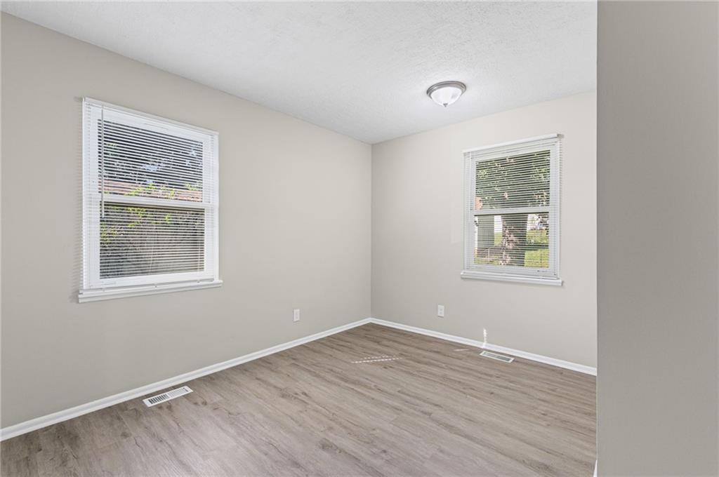 2200 Aqueduct Place Property Photo 16