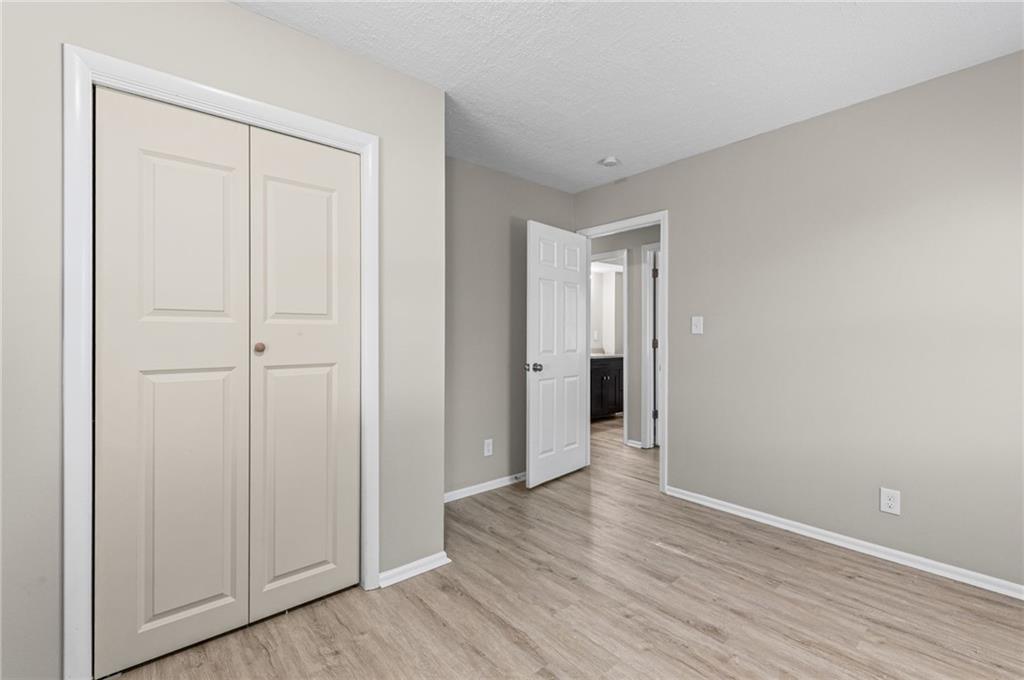 2200 Aqueduct Place Property Photo 17